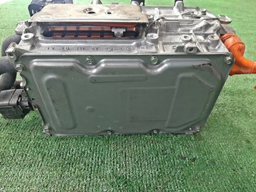 ИНВЕРТОР НА TOYOTA PRIUS ZVW50