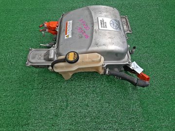 ИНВЕРТОР НА TOYOTA PRIUS NHW20