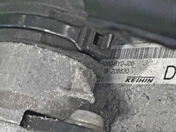 ИНВЕРТОР НА HONDA FIT GR3 LEB