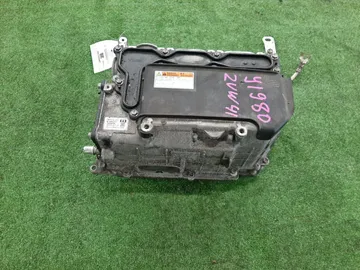 ИНВЕРТОР НА TOYOTA PRIUS ALPHA ZVW41W 2ZR-FXE