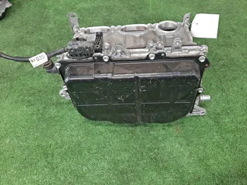 ИНВЕРТОР НА TOYOTA PRIUS ALPHA ZVW41W 2ZR-FXE