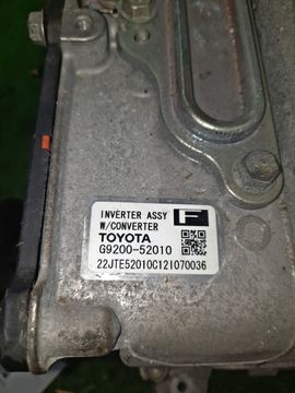 ИНВЕРТОР НА TOYOTA AQUA NHP10 1NZ-FXE