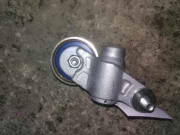 РОЛИК НАТЯЖНОЙ НА SUBARU LEGACY BG5 EJ20D