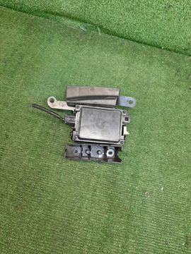 РАДАР-ДЕТЕКТОР НА HONDA FREED GB5