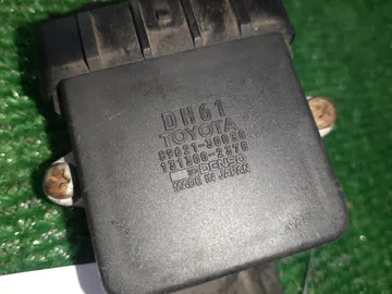 КОММУТАТОР НА TOYOTA PROGRES JCG10 1JZ-GE