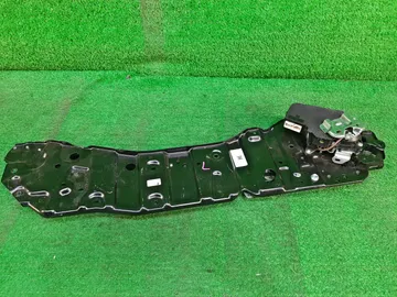 ДОВОДЧИК  ДВЕРИ НА TOYOTA ALPHARD ANH20W