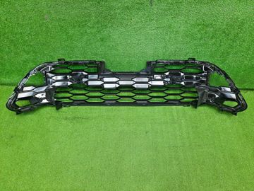 РЕШЕТКА БАМПЕРА НА TOYOTA HARRIER ZSU60W