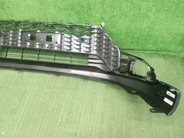РЕШЕТКА БАМПЕРА НА TOYOTA COROLLA CROSS ZSG10
