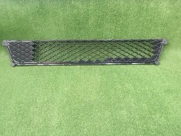 РЕШЕТКА БАМПЕРА НА HONDA STEPWGN RP7