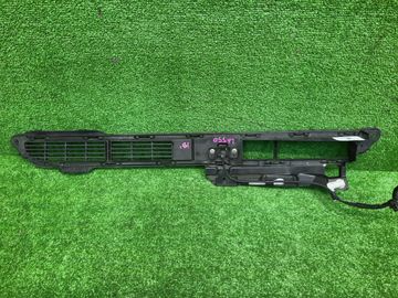 РЕШЕТКА БАМПЕРА НА DAIHATSU MIRA TOCOT LA550S