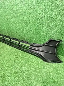 РЕШЕТКА БАМПЕРА НА TOYOTA TACOMA GRN305L