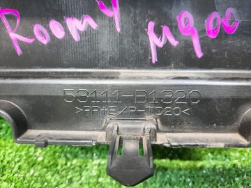 РЕШЕТКА БАМПЕРА НА TOYOTA ROOMY M900A