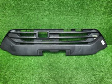 РЕШЕТКА БАМПЕРА НА TOYOTA TANK M900A