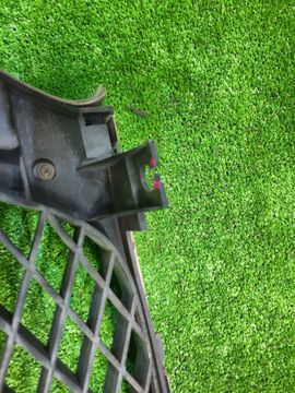 РЕШЕТКА РАДИАТОРА НА MAZDA CAPELLA GWEW