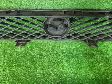 РЕШЕТКА РАДИАТОРА НА MAZDA CAPELLA GWEW