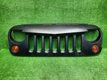 РЕШЕТКА РАДИАТОРА НА JEEP WRANGLER JK