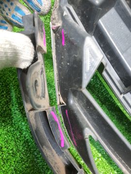 РЕШЕТКА РАДИАТОРА НА HONDA STREAM RN6