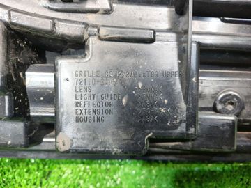 РЕШЕТКА РАДИАТОРА НА SUZUKI SOLIO MA36S