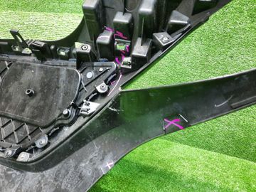 РЕШЕТКА РАДИАТОРА НА NISSAN LEAF ZE1