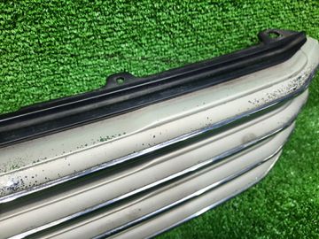 РЕШЕТКА РАДИАТОРА НА TOYOTA HIACE REGIUS KCH46G