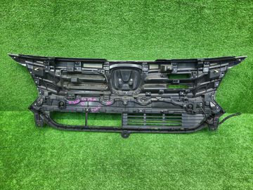 РЕШЕТКА РАДИАТОРА НА HONDA N-WGN JH1