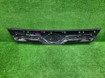 РЕШЕТКА РАДИАТОРА НА TOYOTA ROOMY M900A