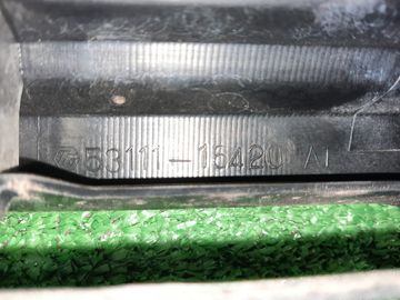 РЕШЕТКА РАДИАТОРА НА TOYOTA TERCEL EL53