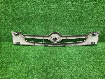 РЕШЕТКА РАДИАТОРА НА MAZDA DEMIO DW3W