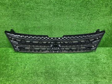 РЕШЕТКА РАДИАТОРА НА MITSUBISHI ECLIPSE CROSS GK1W