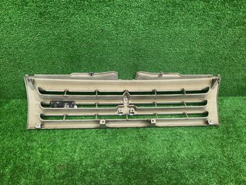 РЕШЕТКА РАДИАТОРА НА MITSUBISHI PAJERO IO H76W