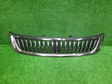 РЕШЕТКА РАДИАТОРА НА TOYOTA ISIS ZGM10G