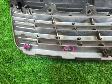 РЕШЕТКА РАДИАТОРА НА NISSAN STAGEA M35