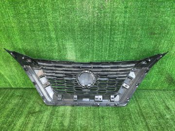 РЕШЕТКА РАДИАТОРА НА NISSAN X-TRAIL SNT33