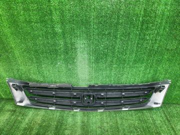 РЕШЕТКА РАДИАТОРА НА HONDA STREAM RN1