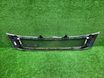 РЕШЕТКА РАДИАТОРА НА TOYOTA ISIS ZNM10W
