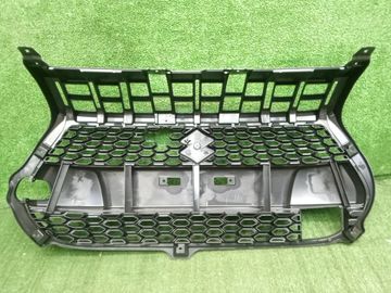 РЕШЕТКА РАДИАТОРА НА SUZUKI SWIFT ZC33S