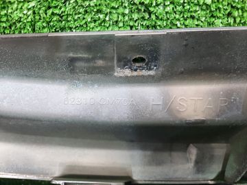 РЕШЕТКА РАДИАТОРА НА NISSAN PRESAGE PU31