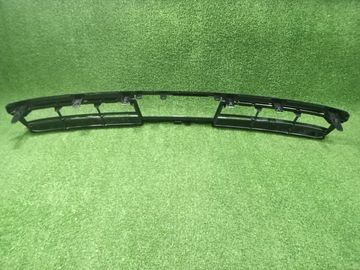 РЕШЕТКА РАДИАТОРА НА TOYOTA CROWN AZSH36W