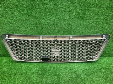 РЕШЕТКА РАДИАТОРА НА TOYOTA CROWN GRS180