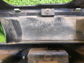 РЕШЕТКА РАДИАТОРА НА SUBARU FORESTER SG5