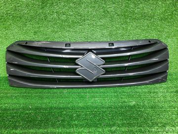 РЕШЕТКА РАДИАТОРА НА SUZUKI SX4 YB22S