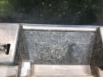 РЕШЕТКА РАДИАТОРА НА NISSAN SERENA C27