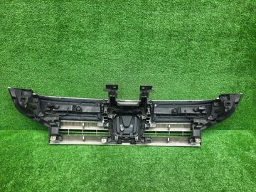 РЕШЕТКА РАДИАТОРА НА HONDA STEPWGN RK5