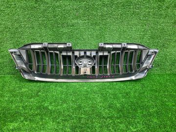 РЕШЕТКА РАДИАТОРА НА TOYOTA CAMI J102E