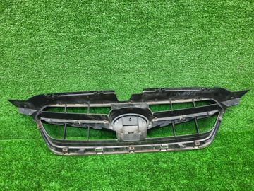 РЕШЕТКА РАДИАТОРА НА SUBARU LEGACY BP5