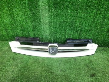 РЕШЕТКА РАДИАТОРА НА HONDA TORNEO CF4