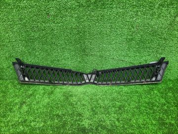 РЕШЕТКА РАДИАТОРА НА TOYOTA PLATZ SCP11