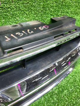 РЕШЕТКА РАДИАТОРА НА DAIHATSU TERIOS KID J131G