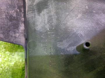 РЕШЕТКА РАДИАТОРА НА SUBARU LEGACY BP5