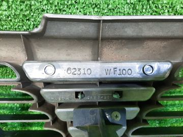 РЕШЕТКА РАДИАТОРА НА NISSAN LIBERTY M12 